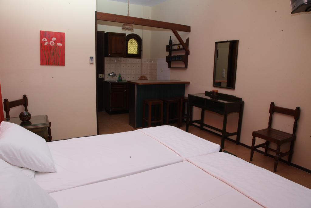 Dionisis Apartments Kounopetra Phòng bức ảnh